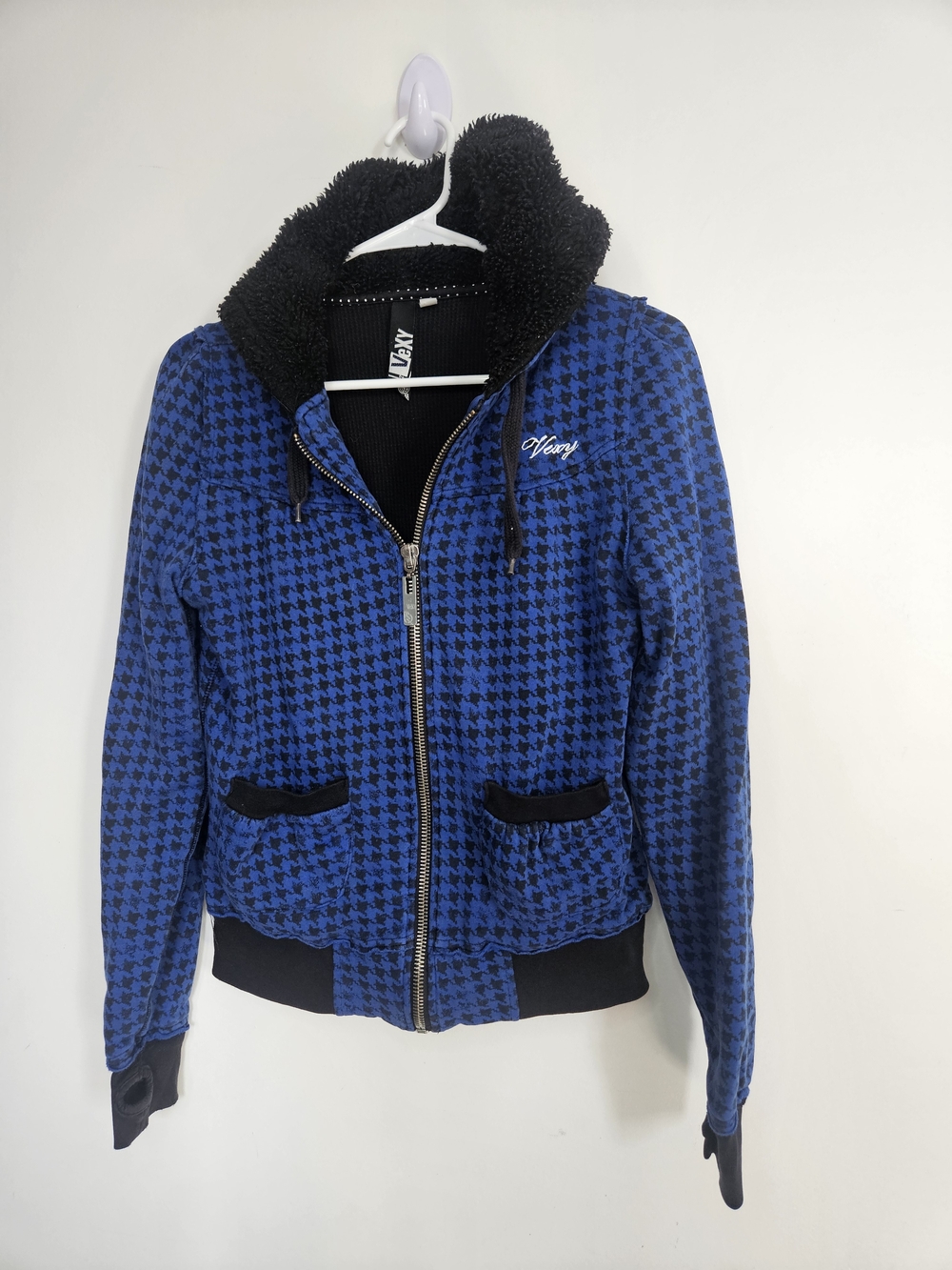 VEXY Blue and Black Houndstooth Fuzzy Hoodie | Women's Size S |